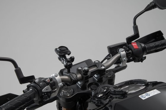 R NINET SCRAMBLER (2017 - 2022) universal mount kit gps | SW-MOTECH