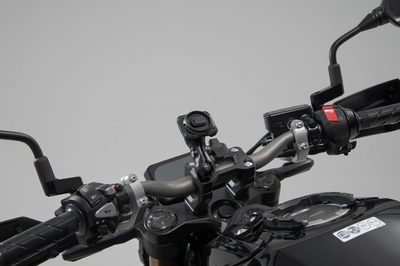 R NINET SCRAMBLER (2017 - 2022) universal mount kit gps | SW-MOTECH