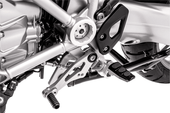 R 1200 GS ADVENTURE (2014 - 2019) rearset | GILLES TOOLING