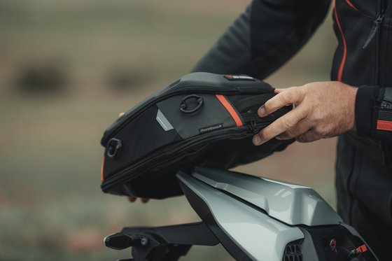 R 1250 GS ADVENTURE (2019 - 2022) pro roadpack tailbag | SW-MOTECH