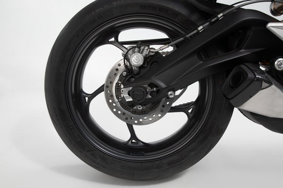 F 850 GS (2018 - 2022) rear axle slider set black | SW-MOTECH