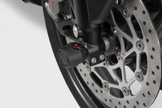 S 1000 RR (2015 - 2022) front axle slider set black | SW-MOTECH