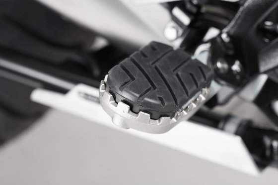 R 1250 GS (2019 - 2022) footrest kit ion | SW-MOTECH