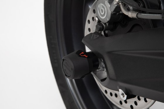 F 800 GS (2018 - 2018) rear axle slider set black | SW-MOTECH